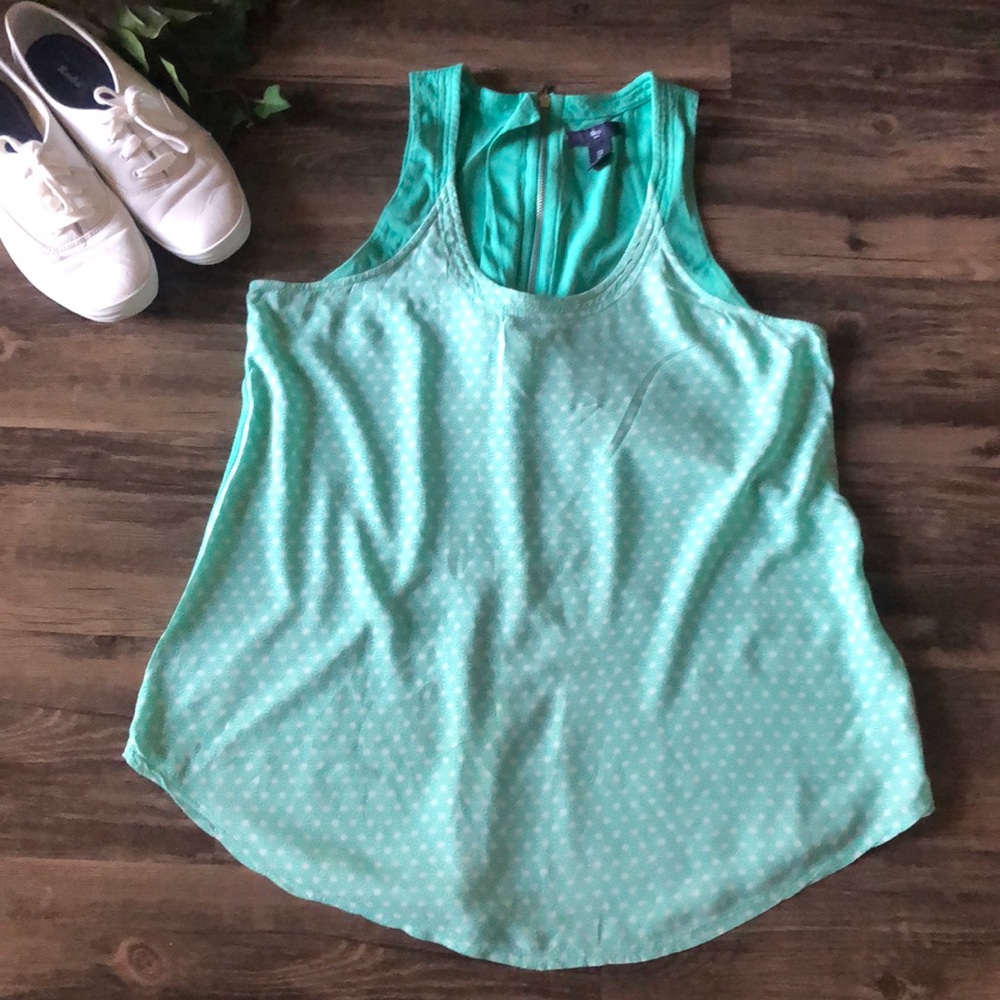 GAP Aqua Sleeveless Tank size Small